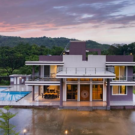 Stayscape Shreeji Farms 4Bhk Карджат Екстериор снимка