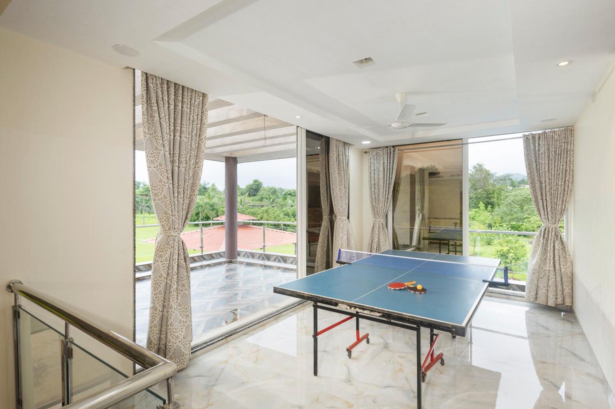 Stayscape Shreeji Farms 4Bhk Карджат Екстериор снимка