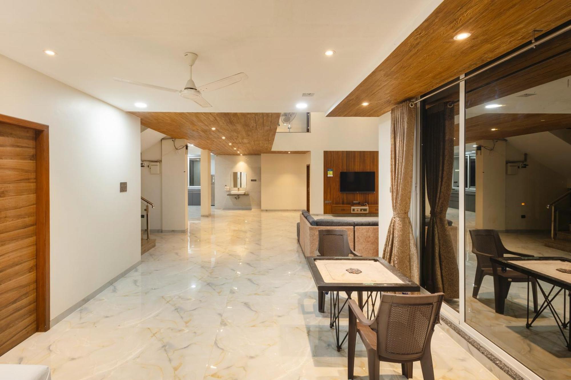 Stayscape Shreeji Farms 4Bhk Карджат Екстериор снимка