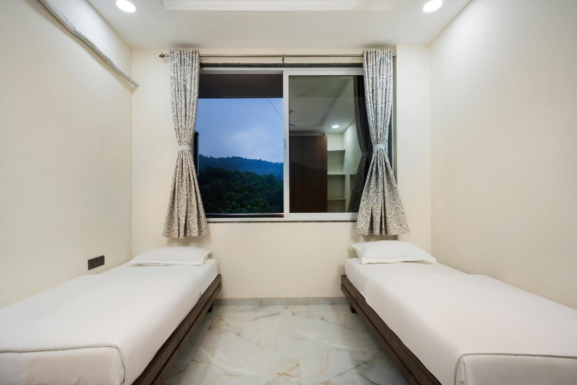 Stayscape Shreeji Farms 4Bhk Карджат Екстериор снимка
